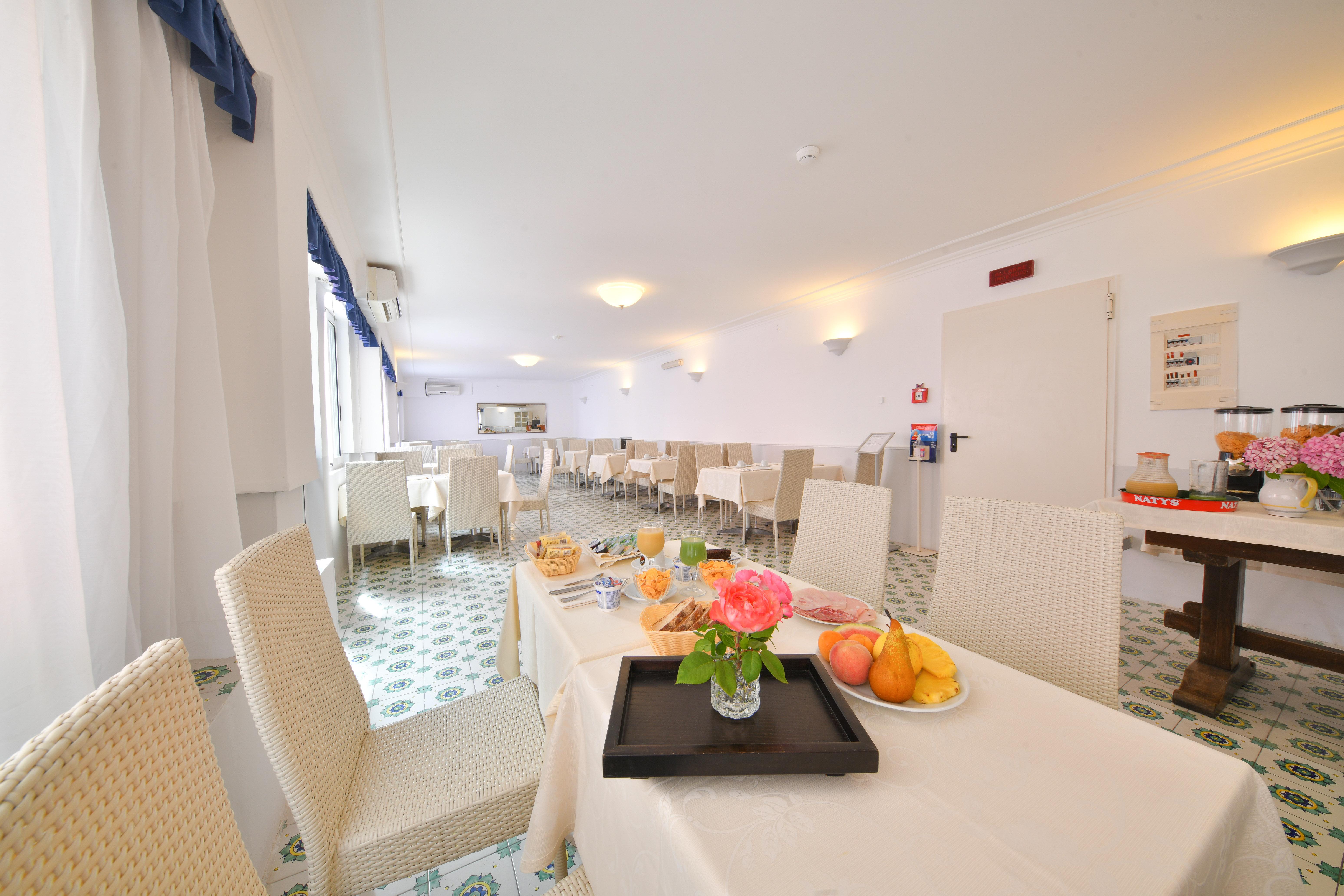 Lacco Ameno  Fortuna Beach - Seaside Hotel מראה חיצוני תמונה